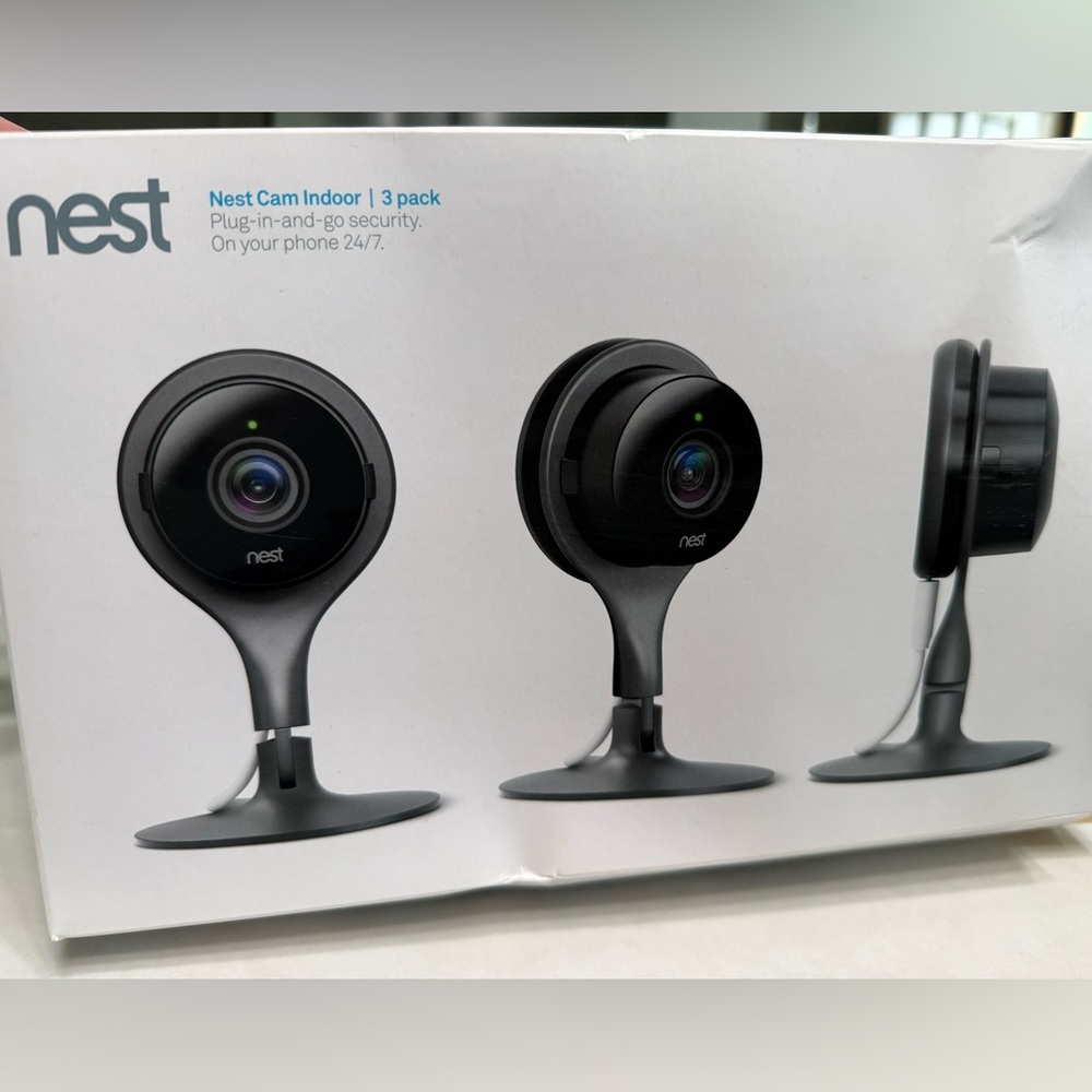 3 Nest Indoor Security Cameras with Cables